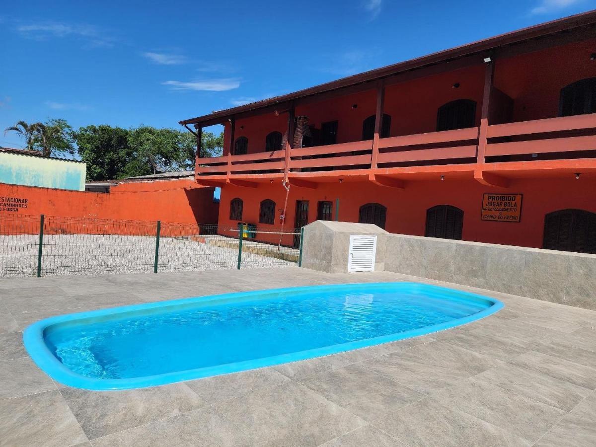 0001.03 - Maranduba - Apto - 2 Dormitorio - 8 Pessoas - 2 Quadras Do Mar - Piscina - Wi-Fi Ubatuba Kültér fotó
